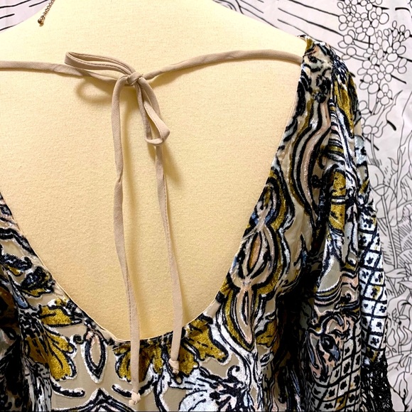 🌈 Gorgeous velvet lace boho top - Picture 1 of 11